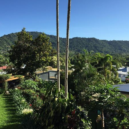 Hideaway On Hillview Apartment Cairns Exterior foto