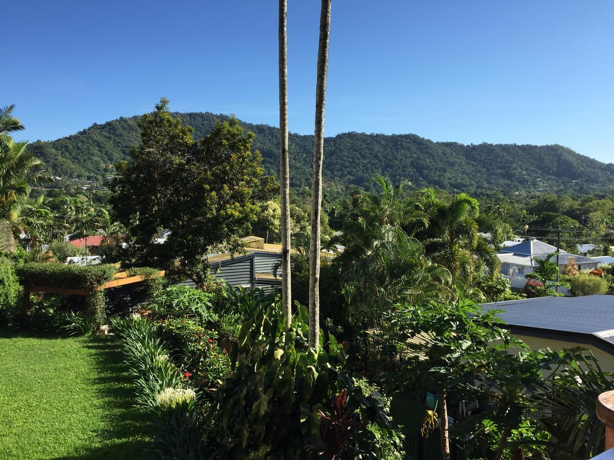 Hideaway On Hillview Apartment Cairns Exterior foto